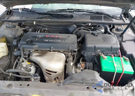 2003 Toyota Camry Le z USA, uszkodzony, nr VIN 4T1BE32K83U648057